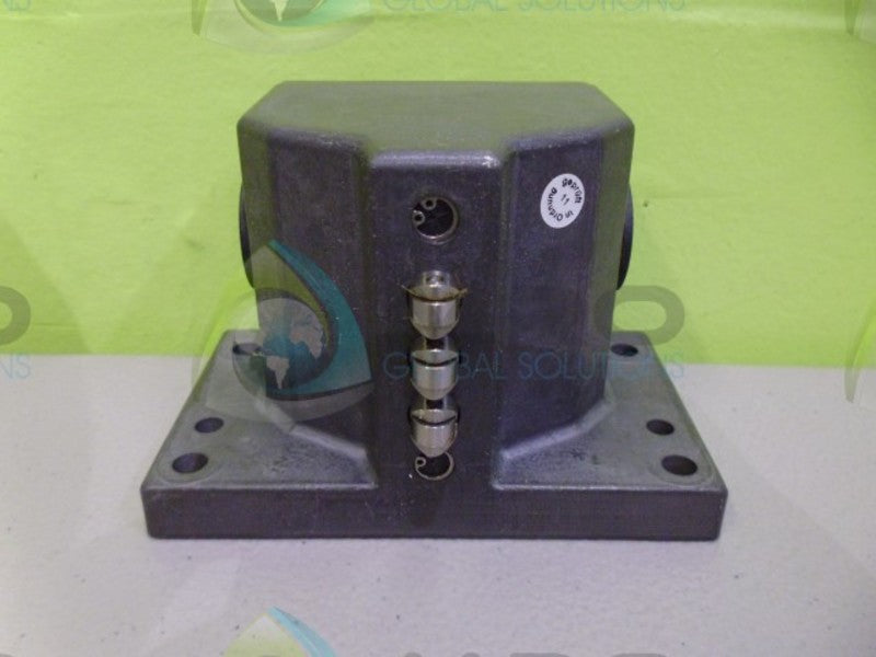 EUCHNER RGBF03R12-502-M 6 POSITION MULTIPLE LIMIT SWITCH *NEW IN BOX*