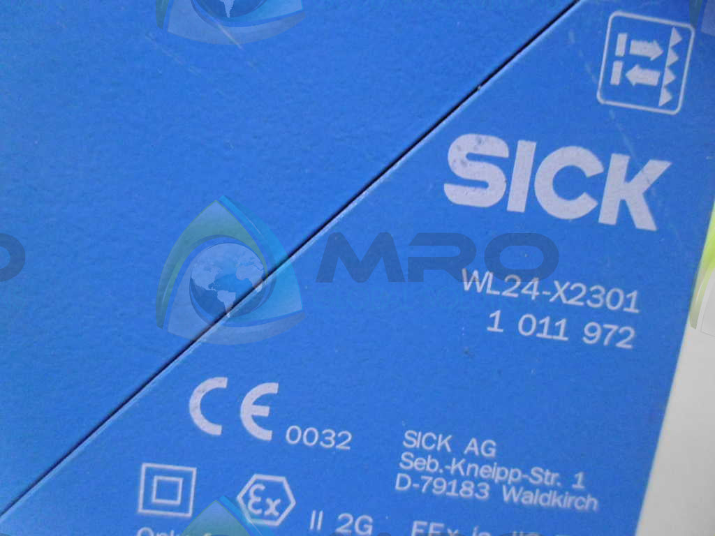 SICK WL24-X2301 SENSOR *NEW NO BOX*