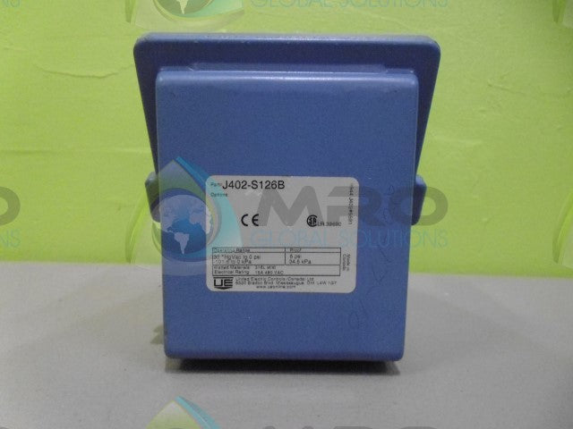 UNITED ELECTRIC J402-S126B PRESSURE CONTROL SWITCH *NEW NO BOX*