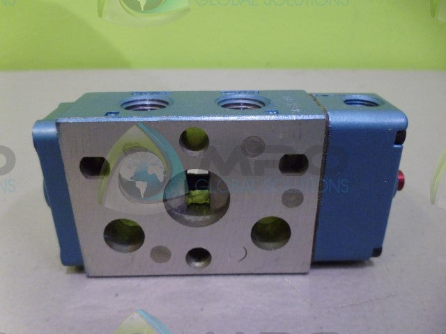 MAC 180001-122-0011 VALVE *NEW NO BOX*