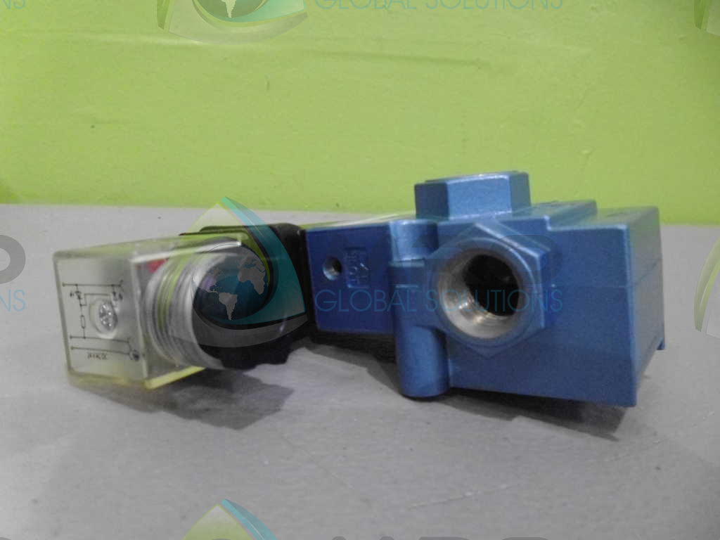 MAC 55B-12-PE-611JC VALVE *NEW NO BOX*