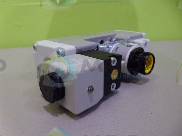 PARKER H11WXBG323000CD VALVE *NEW NO BOX*