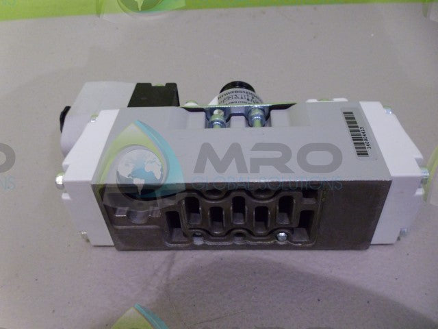 PARKER H11WXBG323000CD VALVE *NEW NO BOX*