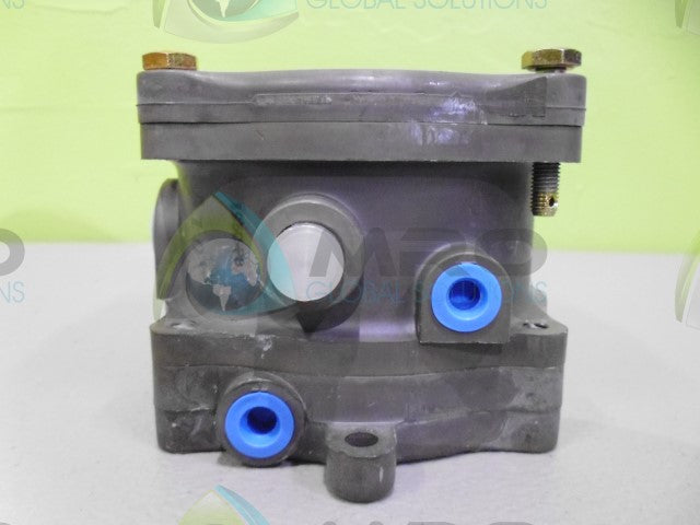 DWYER 1950P-8-2B PRESSURE SWITCH *NEW NO BOX*