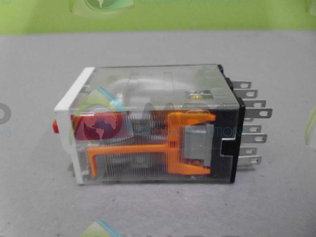 SCHNEIDER RXM3AB2F7 RELAY *NEW NO BOX*