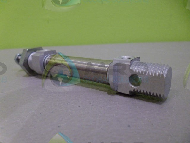 REXROTH 0822331202 CYLINDER *NEW NO BOX*