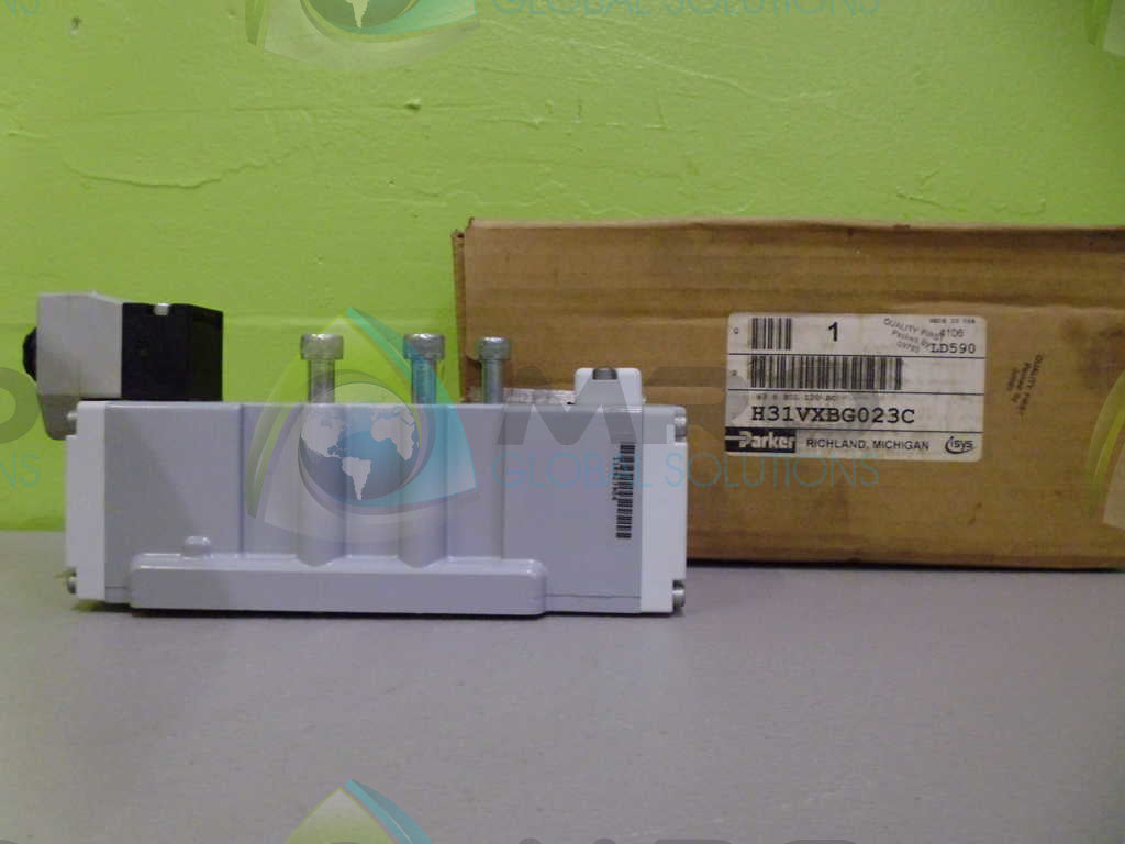 PARKER H31VXBG023C VALVE *NEW IN BOX*