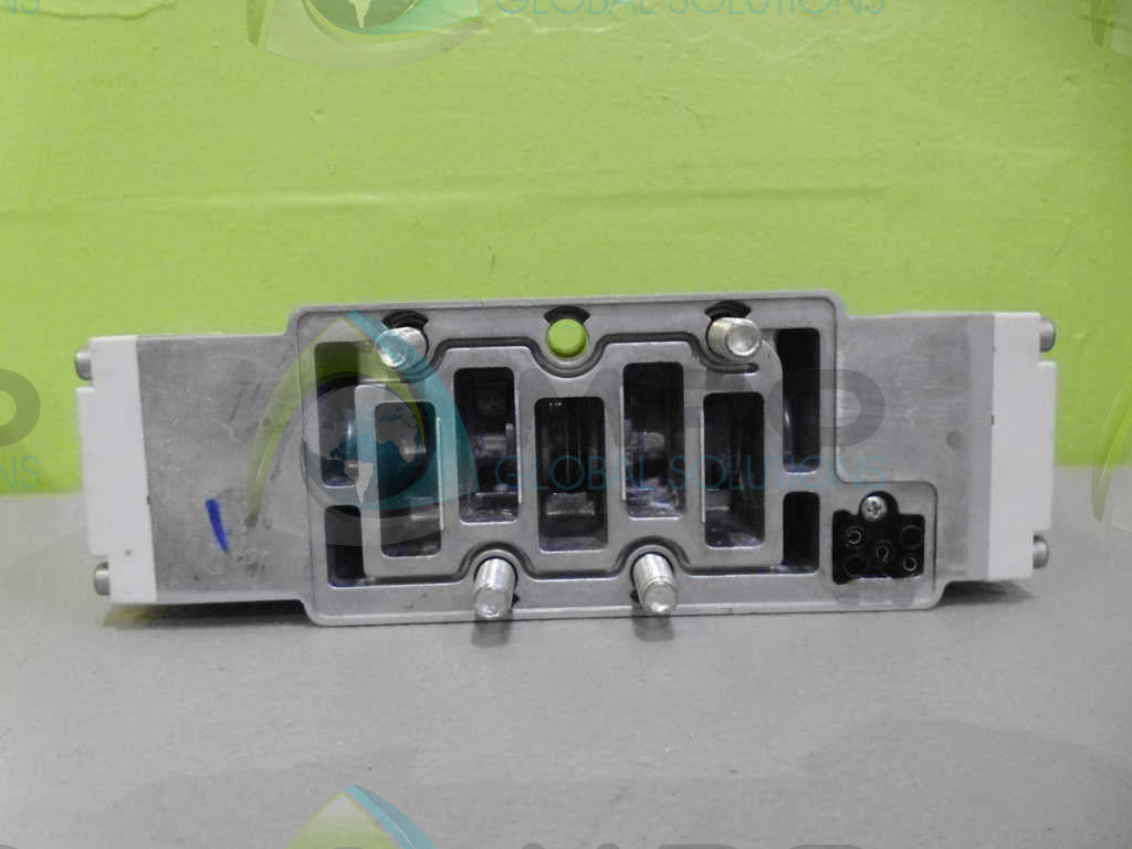 PARKER H31VXBG023C VALVE *NEW IN BOX*