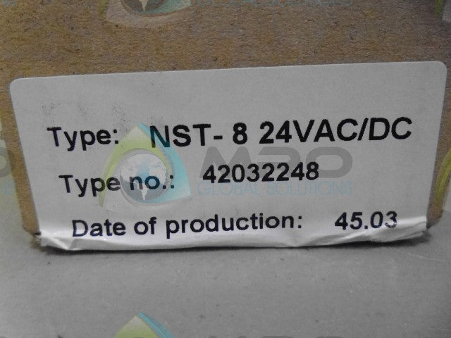 DUELCO NST-8 24VAC/DC EMENRGENCY STOP RELAY *FACTORY SEALED*