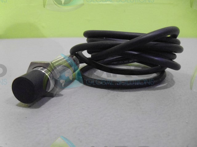 CUTLER HAMMER E59-F18C118C02-A1 INDUCTIVE SENSOR *NEW NO BOX*