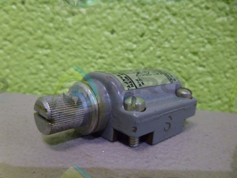SQUARE D 9007 TYPE B OPERATOR HEAD *USED*