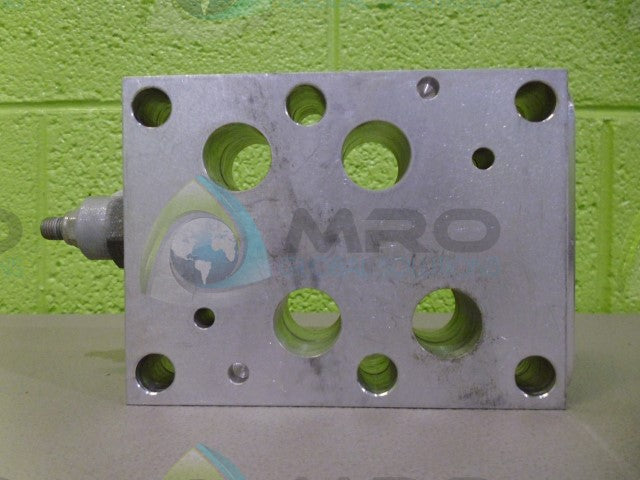 SUN HYDRAULICS IFJ0-A2 MANIFOLD *USED*