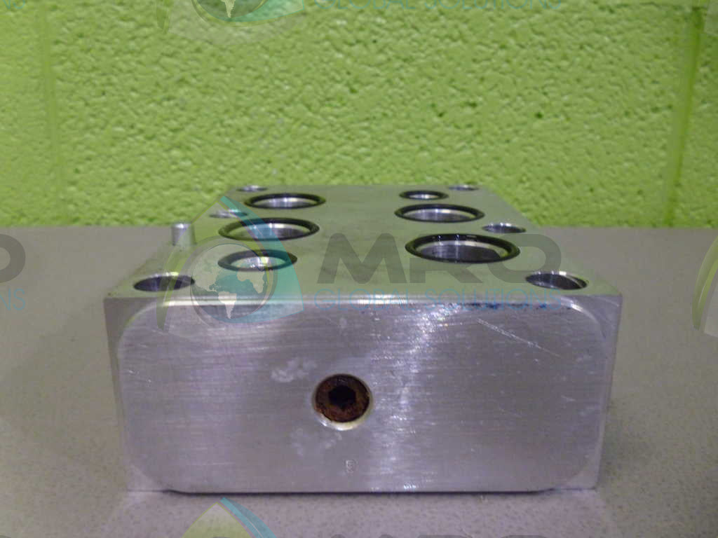 SUN HYDRAULICS IFJ0-A2 MANIFOLD *USED*