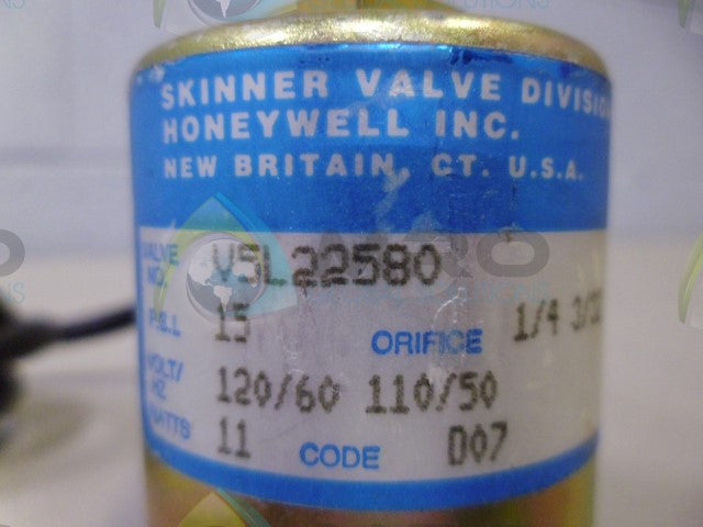 SKINNER VALVE DIVISION V5L22580 *NEW NO BOX*