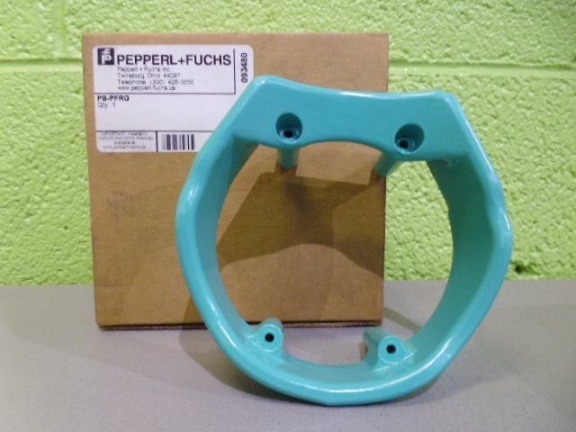 PEPPERL+FUCHS PB-PFRG CAPACITIVE SENSOR *NEW IN BOX*