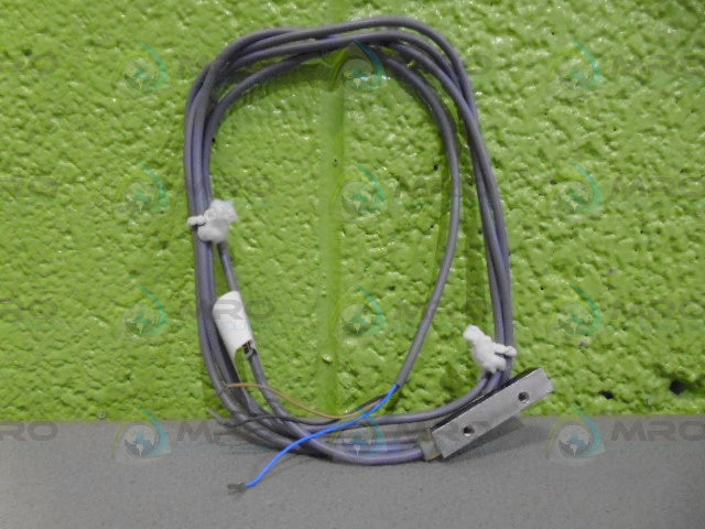 BALLUFF BES516-300-S166 PROXIMITY SWITCH *NEW NO BOX*