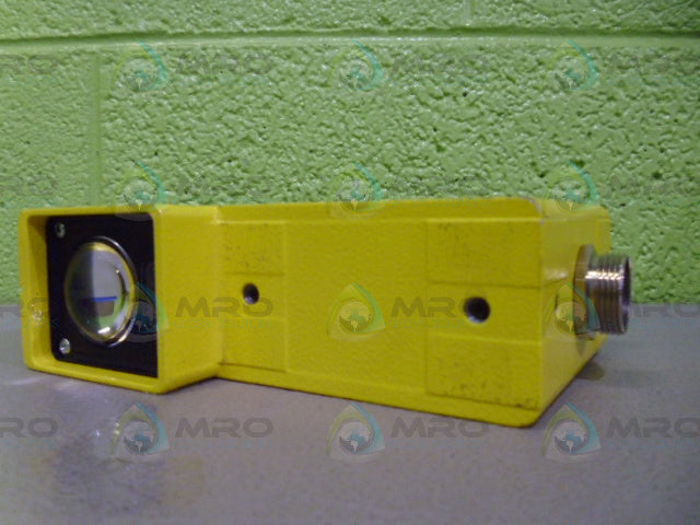 SICK WEU26-730 PHOTOELECTRIC CONTROLLER 24DC *USED*