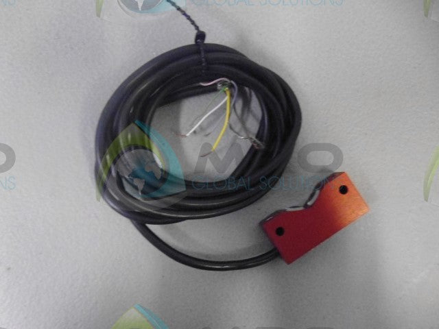 LEUZE ELECTRONICS 12B3 *NEW NO BOX*