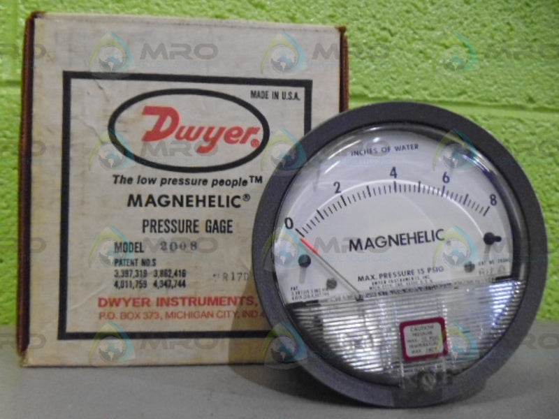 DWYER 2008 MAGNEHELIC PRESSURE GAUGE *NEW IN BOX*