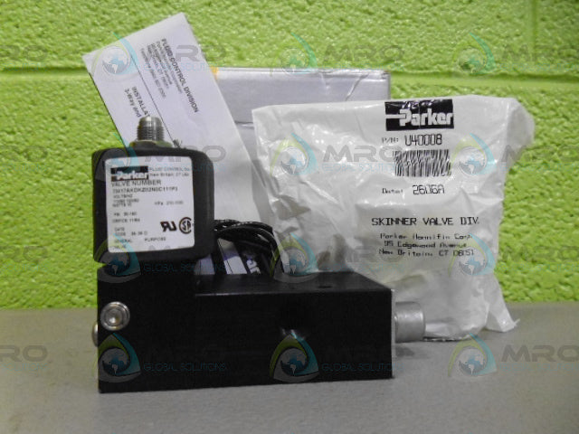 PARKER 73417AKDKZ02N0C111P3 SOLENOID VALVE *NEW IN BOX*