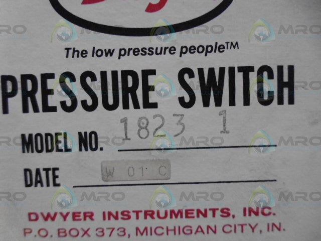 DWYER 1823-1 PRESSURE SWITCH *NEW IN BOX*
