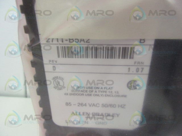 ALLEN BRADLEY 2711-B5A2 SER. B F/W 1.07 *NEW IN BOX*