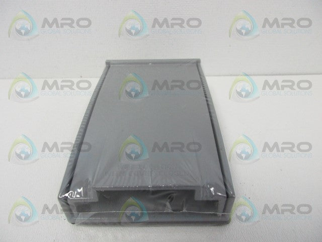 BELL 5026-0 RECEPTACLE COVER *NEW IN ORIGINAL PACKAGE*