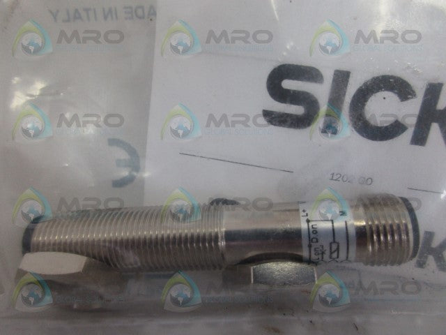 SICK VT12T-2N430 4-PIN SENSOR *NEW IN FACTORY BAG*