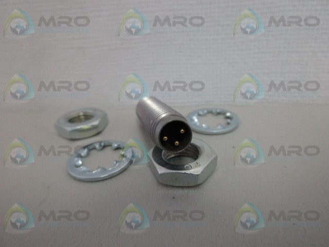 BALLUFF BES 516-324-E5-D-S49 INDUCTIVE SENSOR *NEW IN FACTORY BAG*