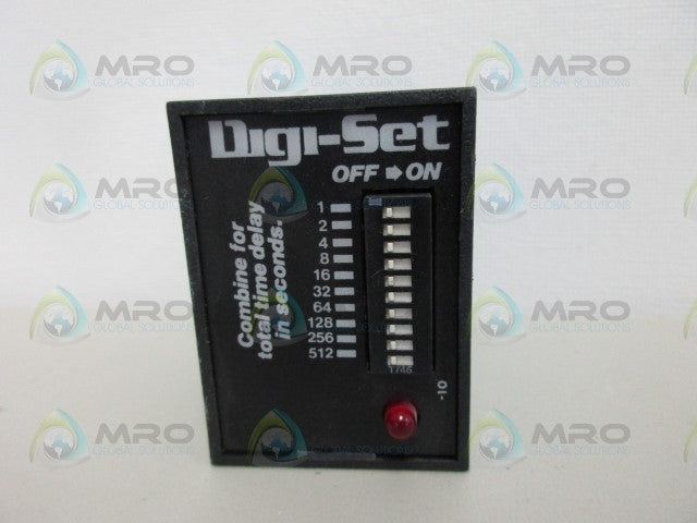 SSAC TDM120AL TIME DELAY RELAY *NEW NO BOX*