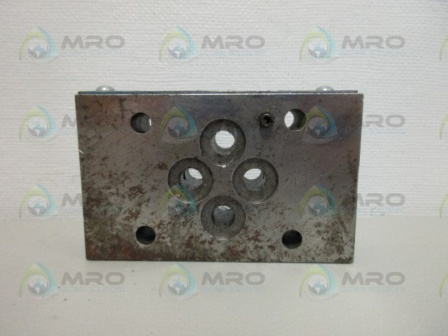 VICKERS DGMA-3-TI-20-S TAPPING PLATE *USED*