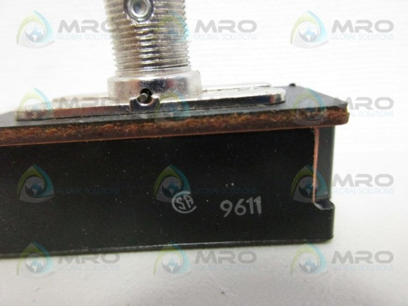 INDUSTRIAL MRO 9611 SWITCH  *NEW NO BOX*
