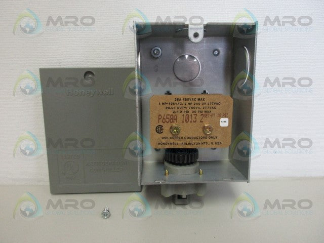 HONEYWELL P658A 1013 2 RELAY *NEW NO BOX*