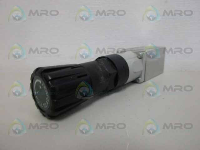 NUMATICS 031RS700O0000 REGULATOR *NEW NO BOX*