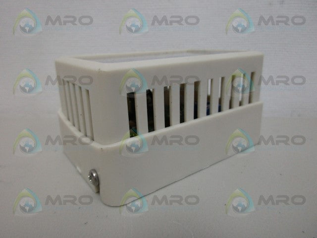 GENERAL EASTERN RH-2-I-S TEMPERATURE TRANSMITTER *NEW NO BOX*