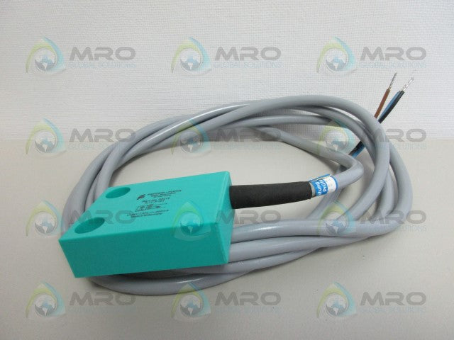 PEPPERL+FUCHS NJ4-F-E3 ULTRASONIC SENSOR *NEW NO BOX*