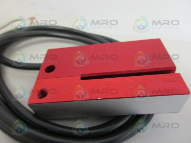 LEUZE GS05/2-G PHOTOELECTRIC SENSOR *NEW NO BOX*