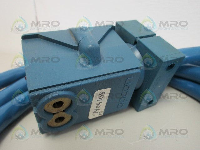 OPCON 1550B-6511 115VAC REFLEX PHOTO SENSOR *NEW NO BOX*