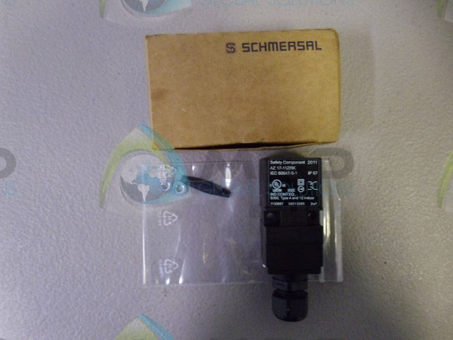 SCHMERSAL AZ17-11ZRK *NEW IN BOX*