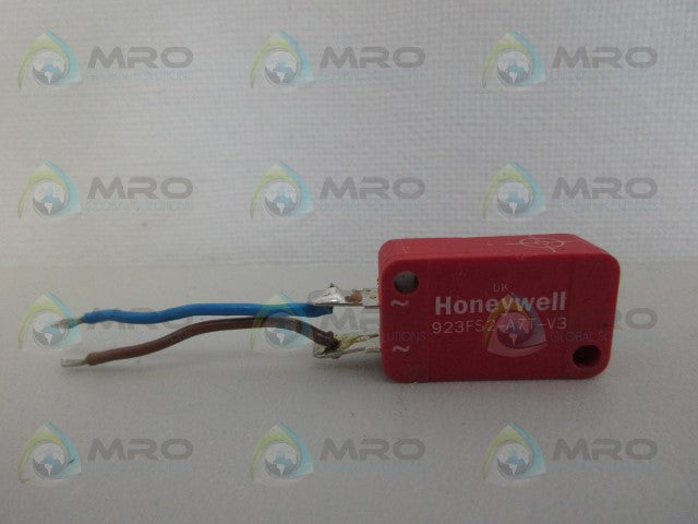 HONEYWELL 923FS2-A7T-V3 PROXIMITY SENSOR *USED*
