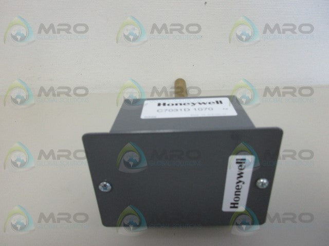 HONEYWELL C7031D1070 MOISTURE PROOFED SENSOR *NEW IN BOX*