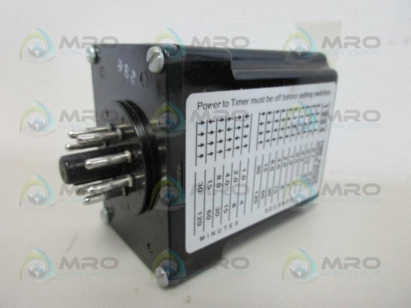 MACROMATIC SS60522 TIME DELAY RELAY *NEW IN BOX*