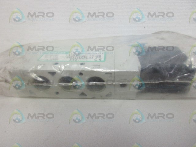 NUMATICS L12BA452B043J61 SOLENOID VALVE *NEW IN FACTORY BAG*