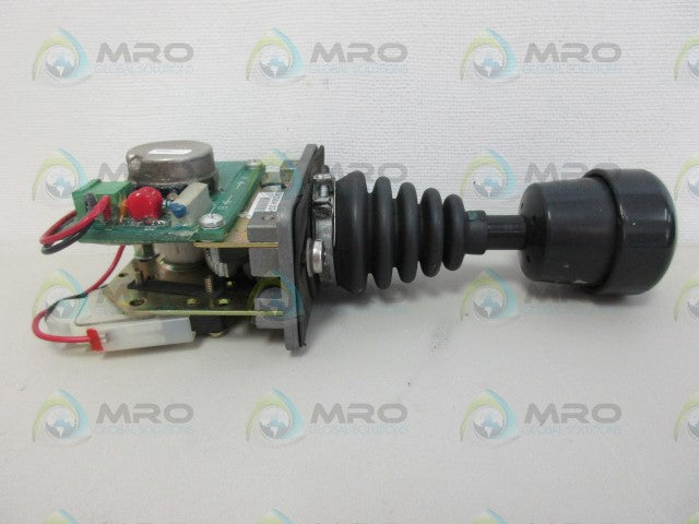 OEM CONTROLS PMS4M5726 JOYSTICK CONTROLLER *NEW NO BOX*