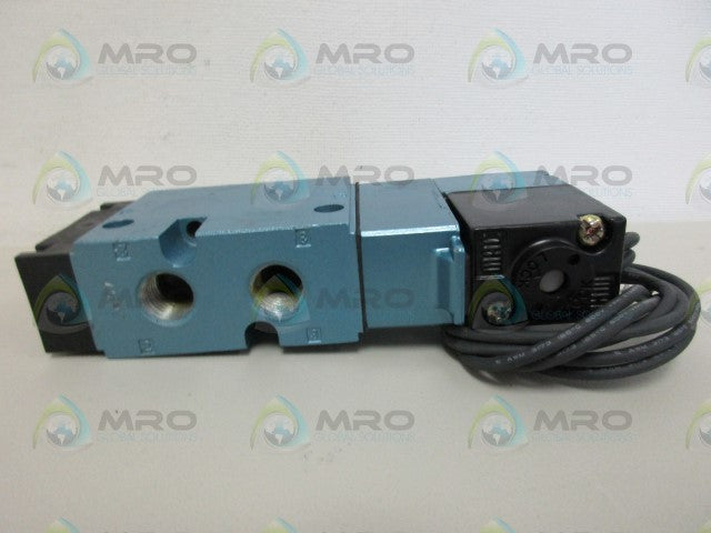 MAC 811C-PP-111BA-252 PNEUMATIC VALVE *NEW NO BOX*