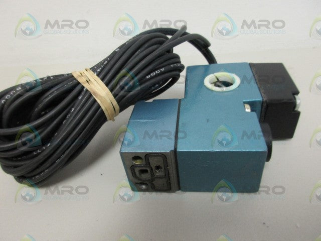 MAC PME-111ATAU PNEUMATIC PILOT VALVE COIL *NEW NO BOX*