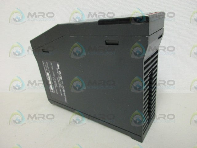IDEC PF3S-T32K OUTPUT MODULE *NEW NO BOX*