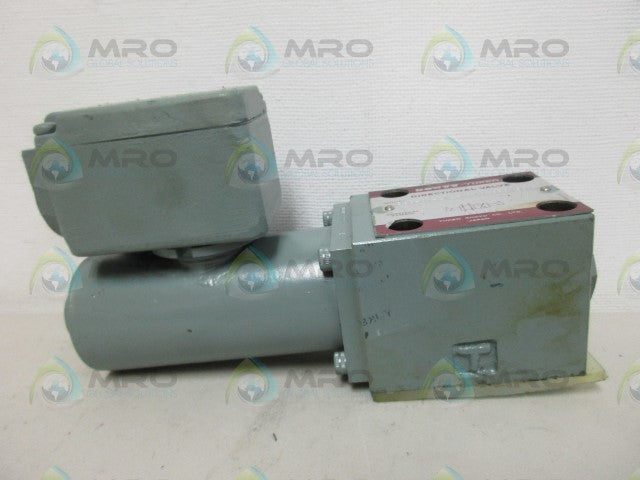 YUKEN DSG-01-2N2-A110-6-31901 DIRECTIONAL VALVE *NEW NO BOX*