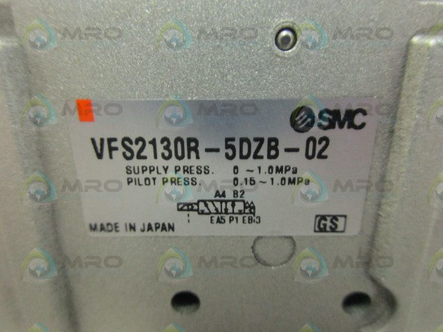 SMC VFS2130R-5DZB-02 SOLENOID VALVE *NEW NO BOX*