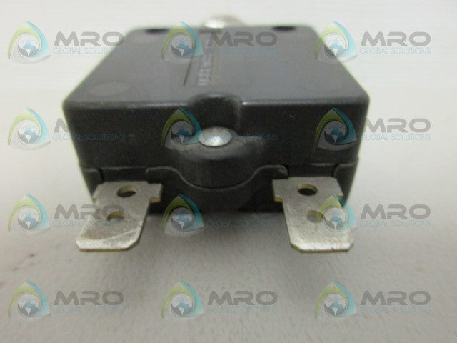 SIEMENS W58-XB1A4A-6 CIRCUIT BREAKER *NEW NO BOX*